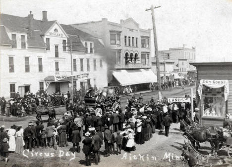 Circus Day, Aitkin Minnesota, 1910's