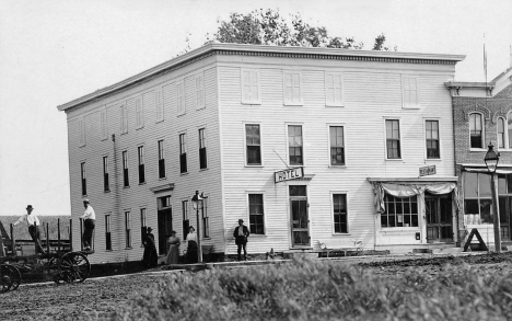 Hotel and Restaurant, Blue Earth Minnesota, 1910's