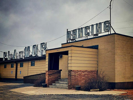 Play-Mor Ballroom, Glencoe Minnesota, 2017