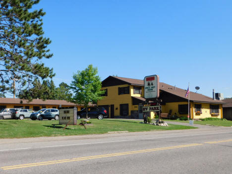 Owl's Nest Motel, Hackensack Minnesota, 2020