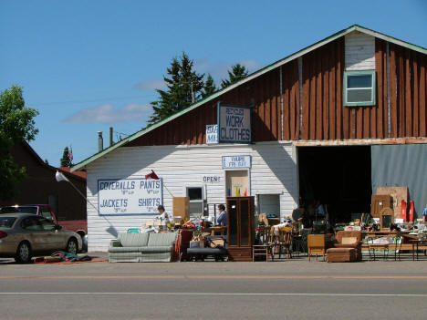 Bargain Masters, Hackensack Minnesota, 2006