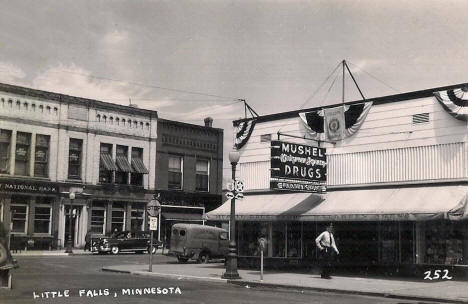 Mushel Drugs, Little Falls Minnesota, 1940's