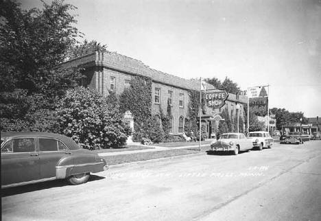 Pine Edge Inn, Little Falls Minnesota, 1950