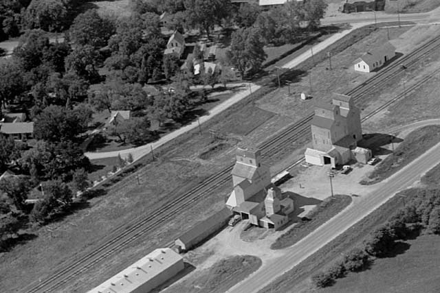 Aerial view, Elevator, Norcross Minnesota, 1972