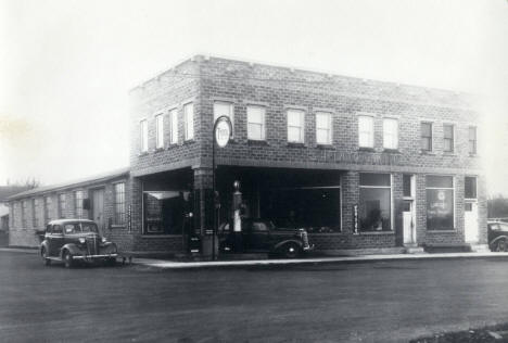 Plato Garage, Plato Minnesota, 1938