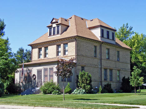 Brick home, Plato Minnesota, 2011