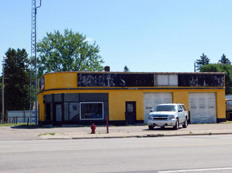 Street scene, Royalton Minnesota, 2020