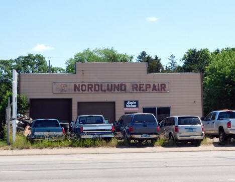 Auto Repair Shop, Royalton Minnesota, 2020