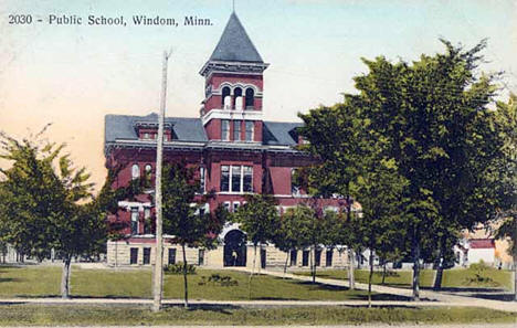 Public School, Windom Minnesota, 1914