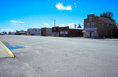 Street scene, Winger Minnesota, 2001