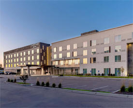 Courtyard by Marriott St Paul Woodbury   