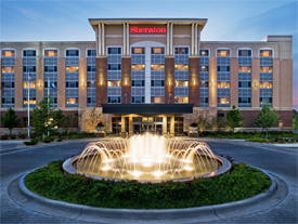 Sheraton St. Paul Woodbury Hotel 