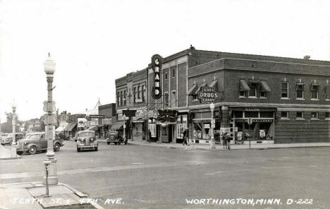 10th Street at 4th Avenue, Worthington Minnesota, 1940's