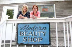 Modern Beauty Shop & Tanning Center, Aitkin, Minnesota