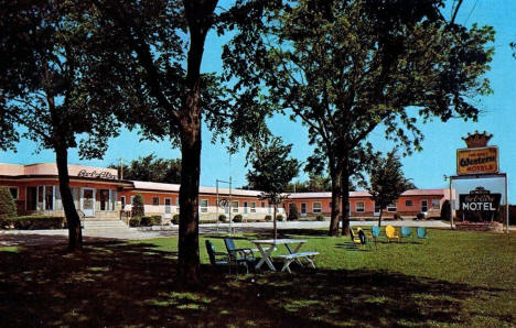 Bel Aire Motel, Albert Lea, Minnesota, 1960s