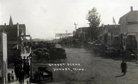 Street scene, Danube, Minnesota, 1907