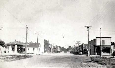 Street scene, Henning, Minnesota, 1920s