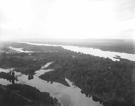 View of Brownsville Minnesota and the Mississippi River, 1900