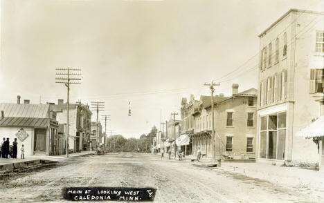 Main Street, looking west, Caledonia Minnesota, 1913