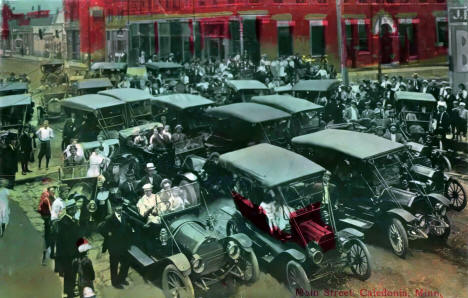 Street scene, Caledonia Minnesota, 1913