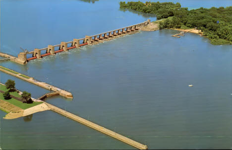 Lock & Dam #7, La Crescent Minnesota, 1960s
