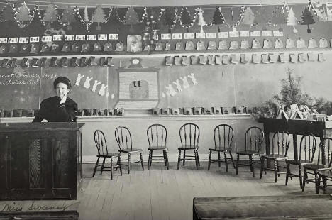 Primary School, La Crescent Minnesota, 1911