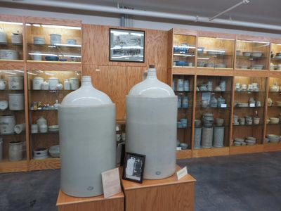 POTTERY MUSEUM OF RED WING