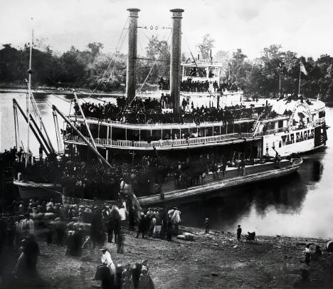 War Eagle riverboat loading Civil War troops; Red Wing, Minnesota, 1861